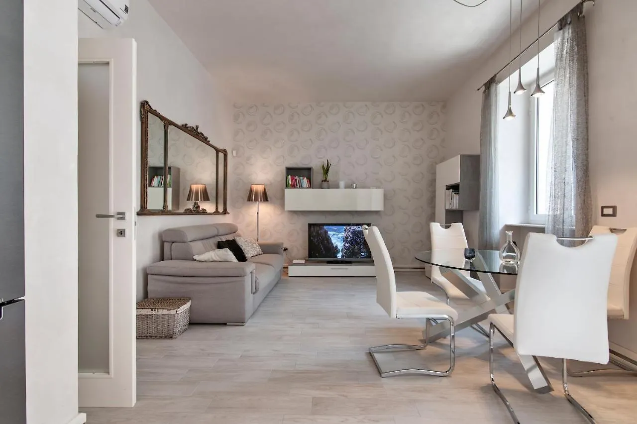 Melie'S House City Centre - Lecce Selection Apartment